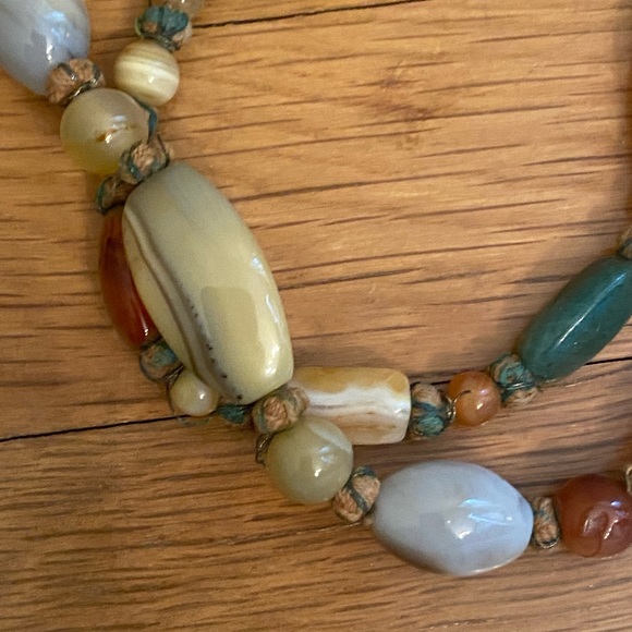 Lot of 4 Vintage Natural Polished Stone Beaded Necklaces. Good Condition. - Picture 12 of 16